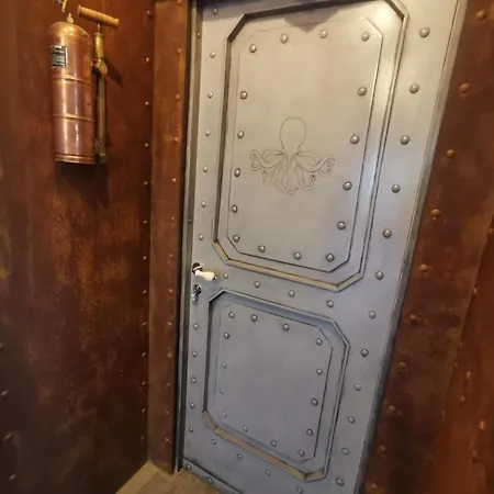 Bed & Breakfast The Kraken - Steampunk Boutique In Bergamo